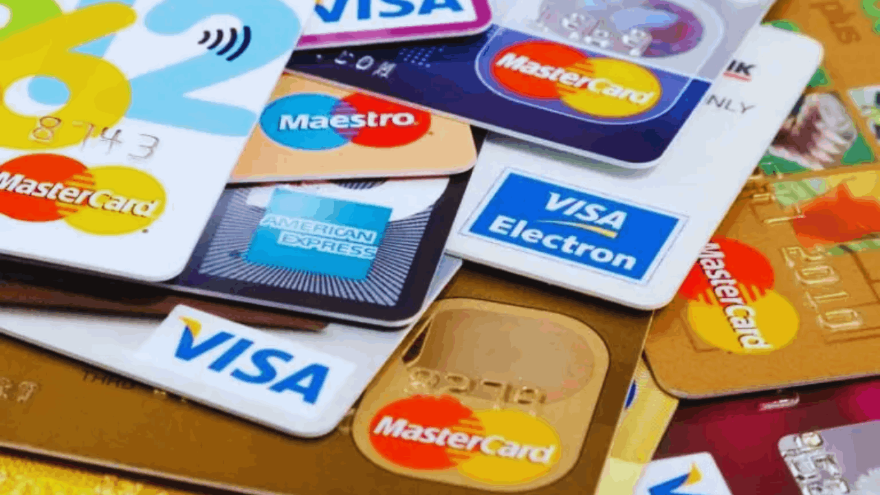 Top No-Annual-Fee Credit Cards in Belgium for Everyday Use