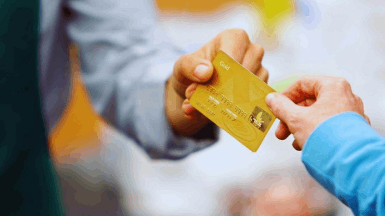 How to Apply for a Student Credit Card in Belgium with Low Interest