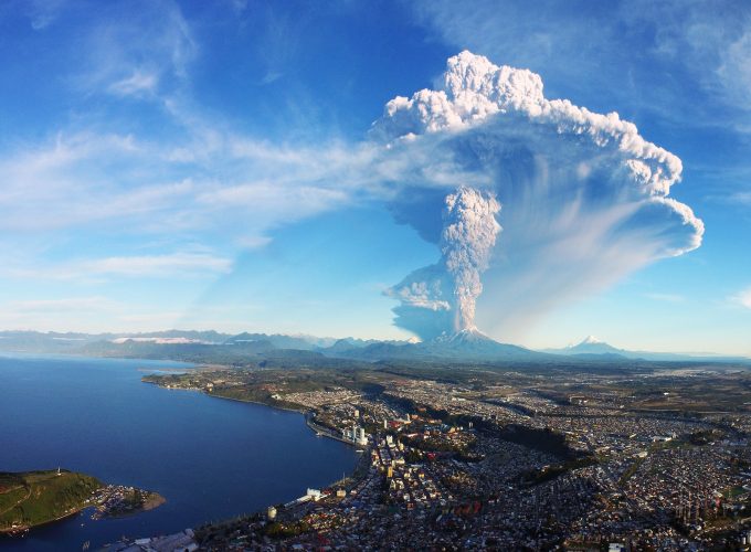 Calbuco Volcano Eruption Chile 4K Ultra HD Desktop