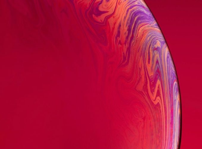 iPhone Xr variant wallpaper red