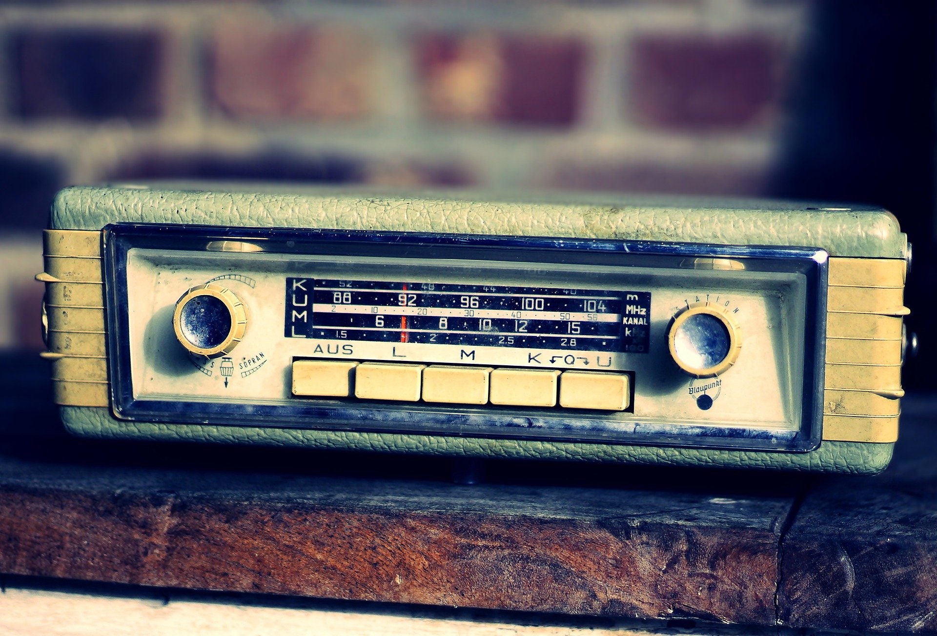 Vintage Radio 1