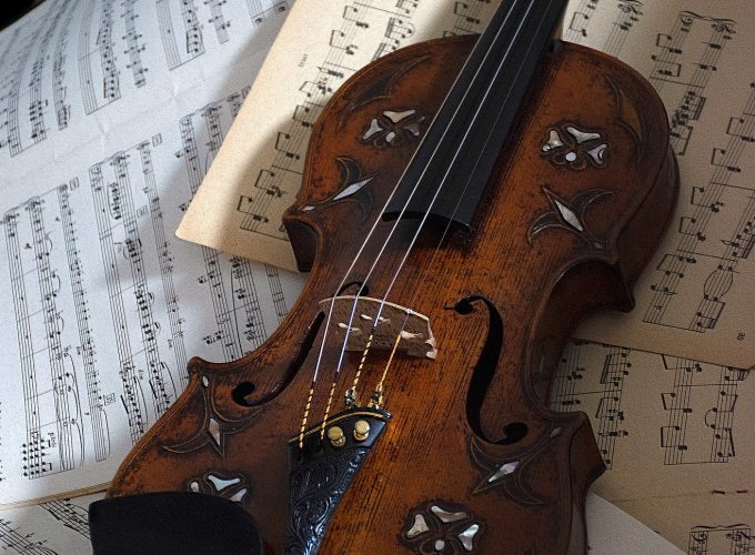 Violin And Music Note