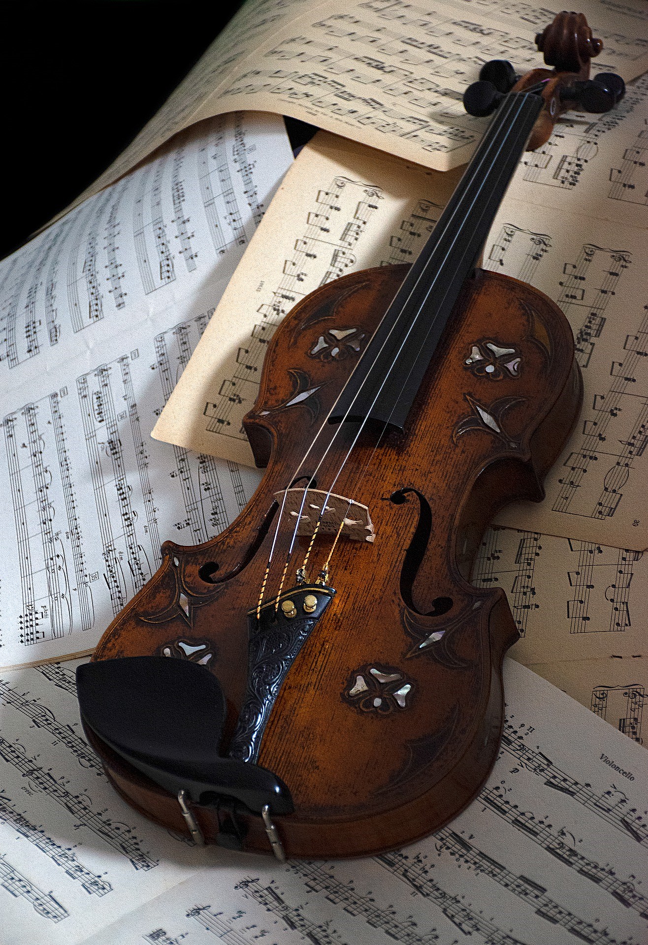Violin And Music Note